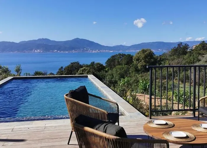 Casa Petra, Typique En Pierres Au Coeur Du Maquis, 2 Pers, Piscine Pietrosella